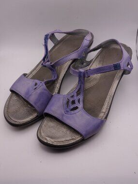 NAOT Purple Leather Cutout T-Strap Wedge Sandals Size 36